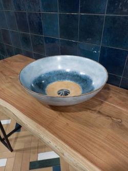 Ensemble de supports noirs